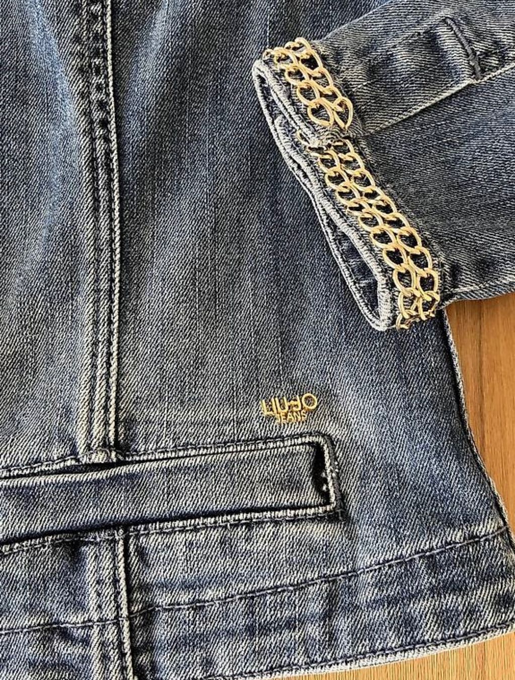 Liu Jo Giacche: Jeans Jacke LIU JO, Grösse M – Usato da Roggwil BE venduto da KarotteV 2