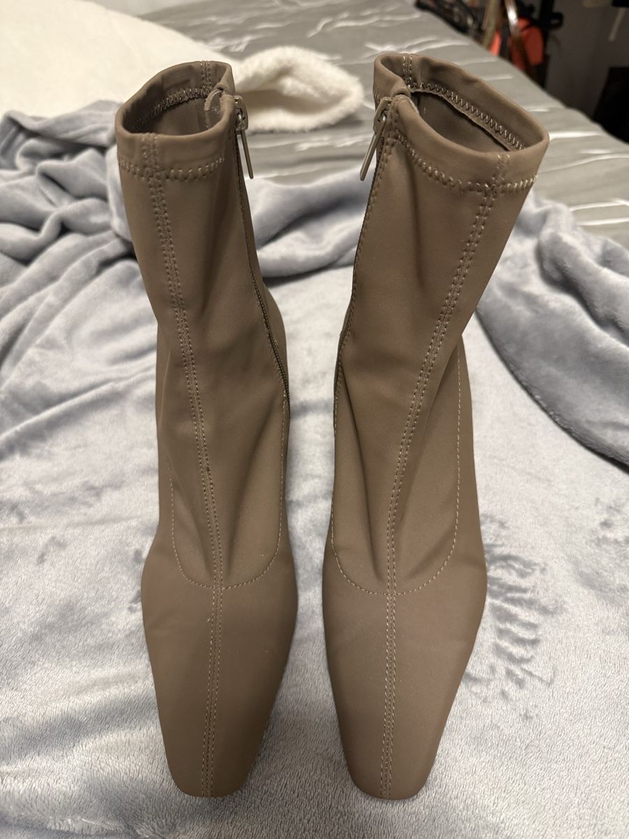 Zara Scarpe da donna: Zara Stiefelette – Nuovo (secondo la descrizione) da St. Moritz venduto da ari_9fcv 1