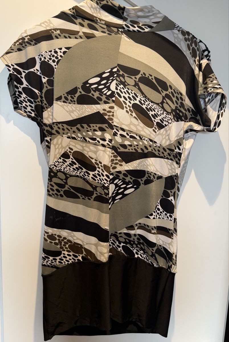 T-shirt: Shirt mit integriertem Top – Nuovo (secondo la descrizione) da Adligenswil venduto da Esthee 1