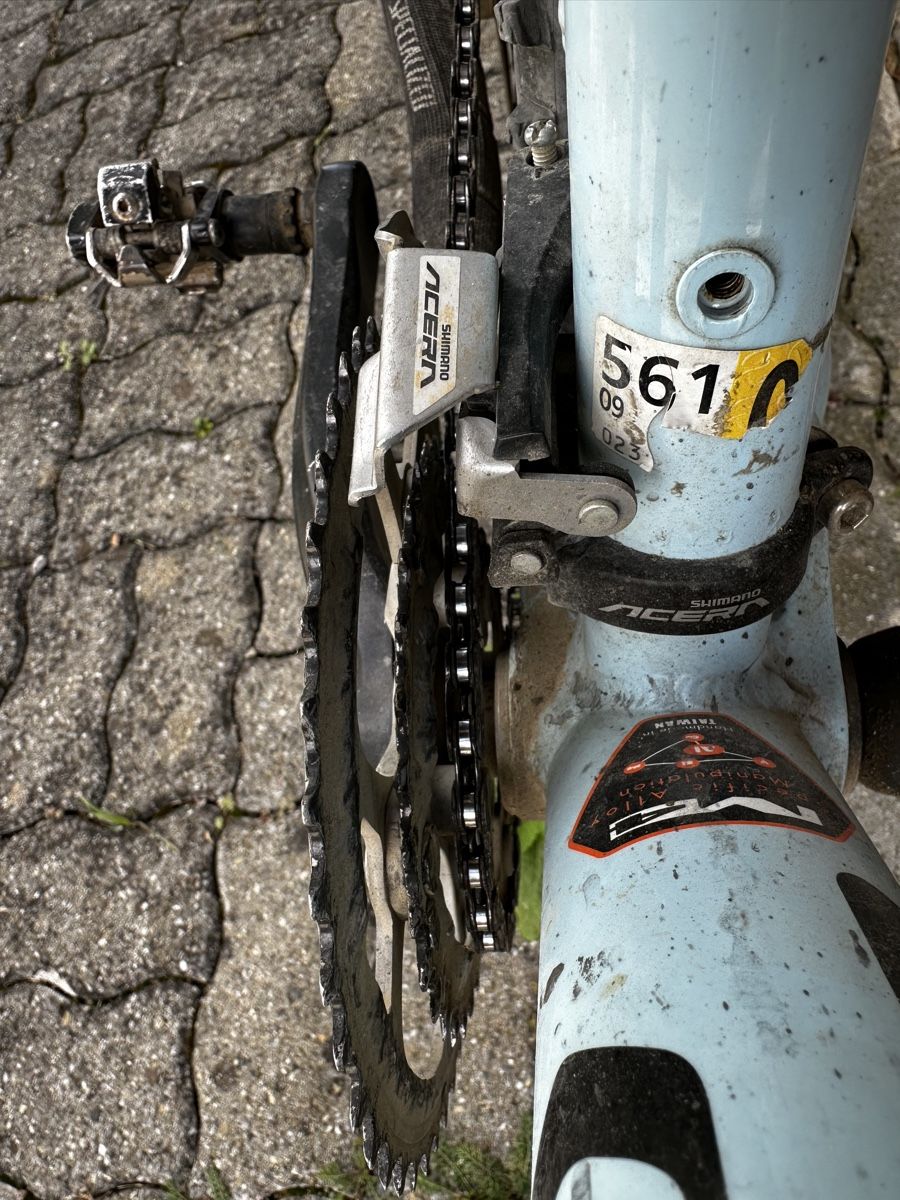 Specialized Vélos: Specialized – Défectueux à Niedergösgen par kapphoernchen 3