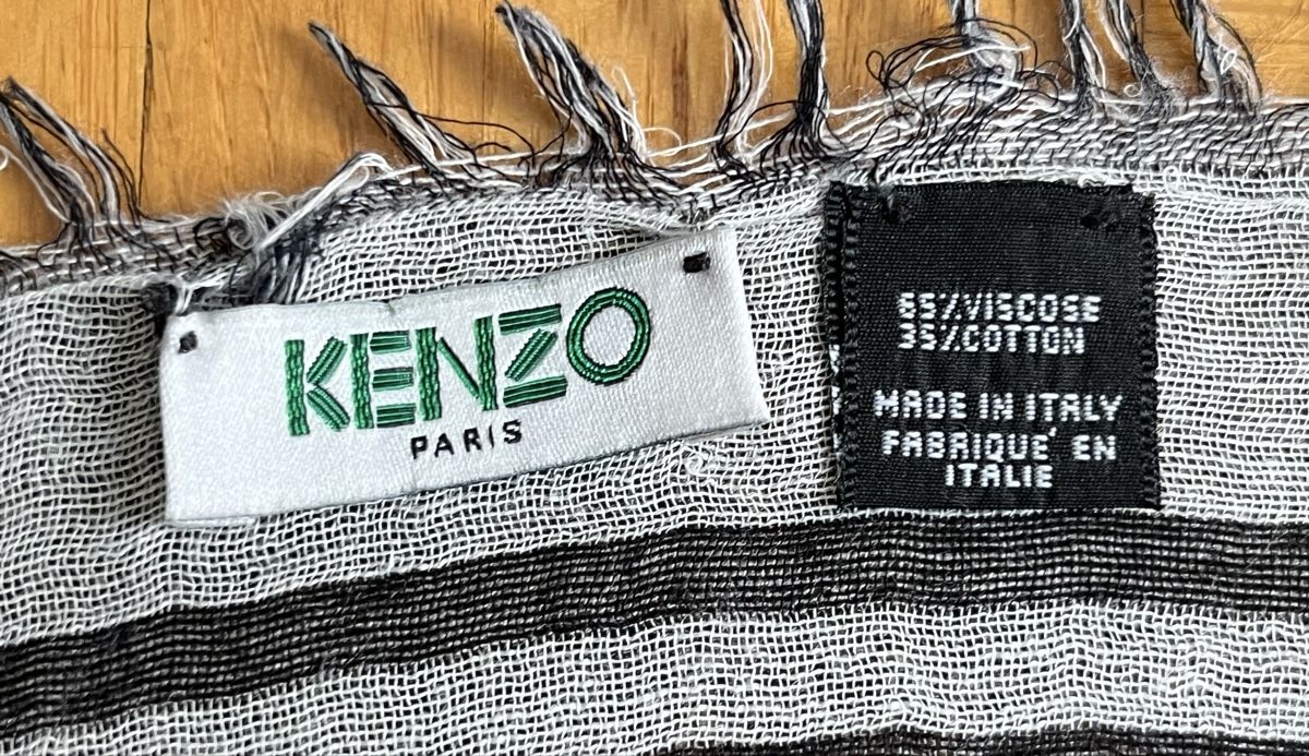 Kenzo Foulard & Sciarpe: Châle KENZO – Usato da Lausanne venduto da micou47 2