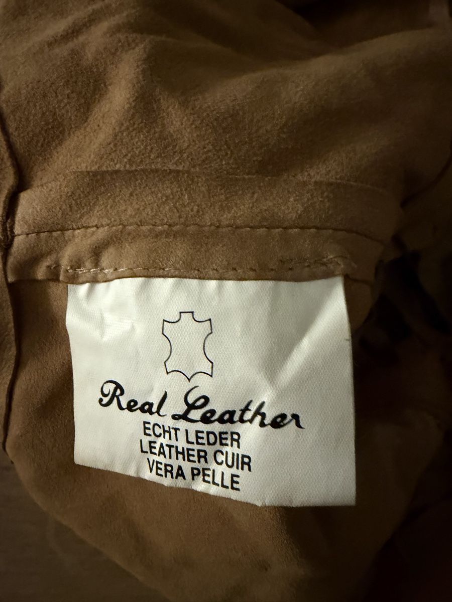 Gilet & Giacche senza maniche: Schöne Leder Weste mit Fransen – Usato da Jona venduto da HappyHappyHappyHappy 4