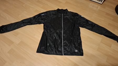 Laufjacke PZ schwarz mit Reissverschluss guter Zustand