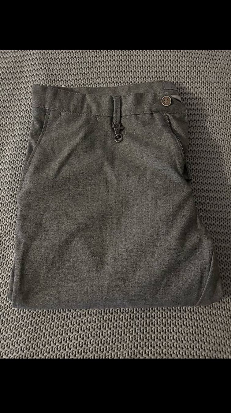 Zara Pantaloni: Hose – Usato da Zürich venduto da Yvo619 4