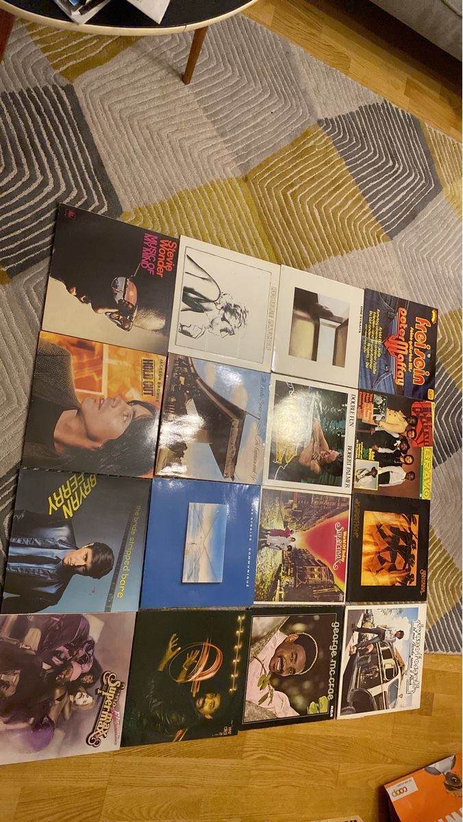 Vinyles: 16 Schallplatten  – D'occasion à Zürich par alt-eisen