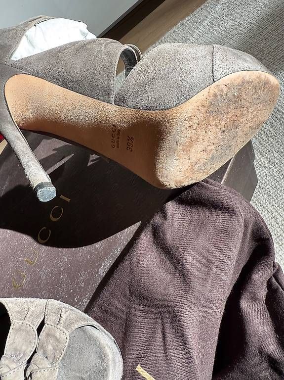 Gucci Damenschuhe: Heels platform Gucci - 39,5 – Gebraucht aus Cavigliano von Pzan 4