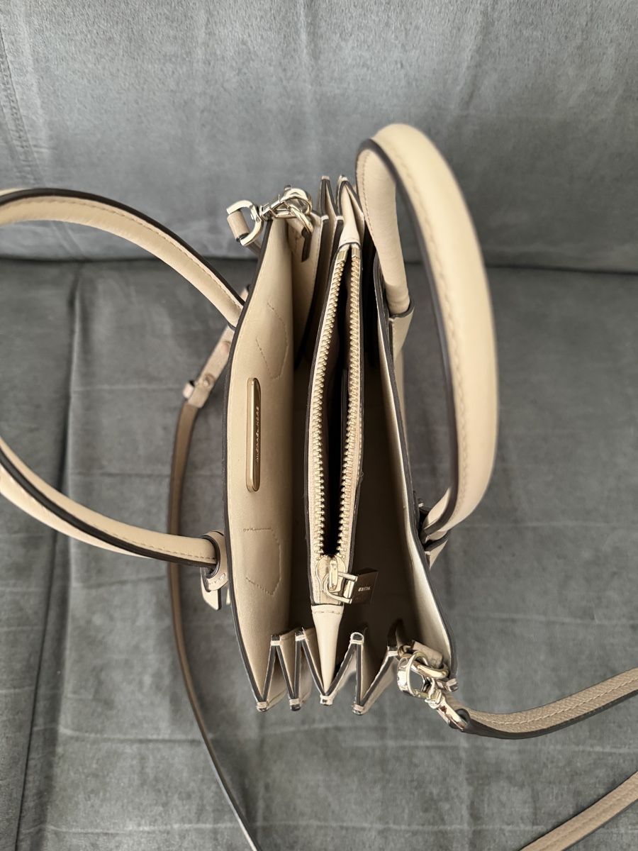 Michael Kors Borse da donna: Michael Kors Handtasche Leder beige – Usato da Hinwil venduto da CozyBree 3