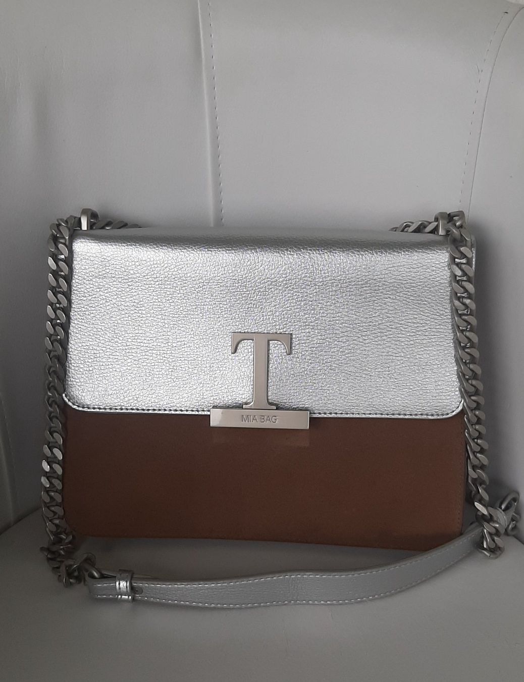 Borse da donna: Handtasche Mia Bag "T" – Usato da kloten venduto da Docsgirl 2