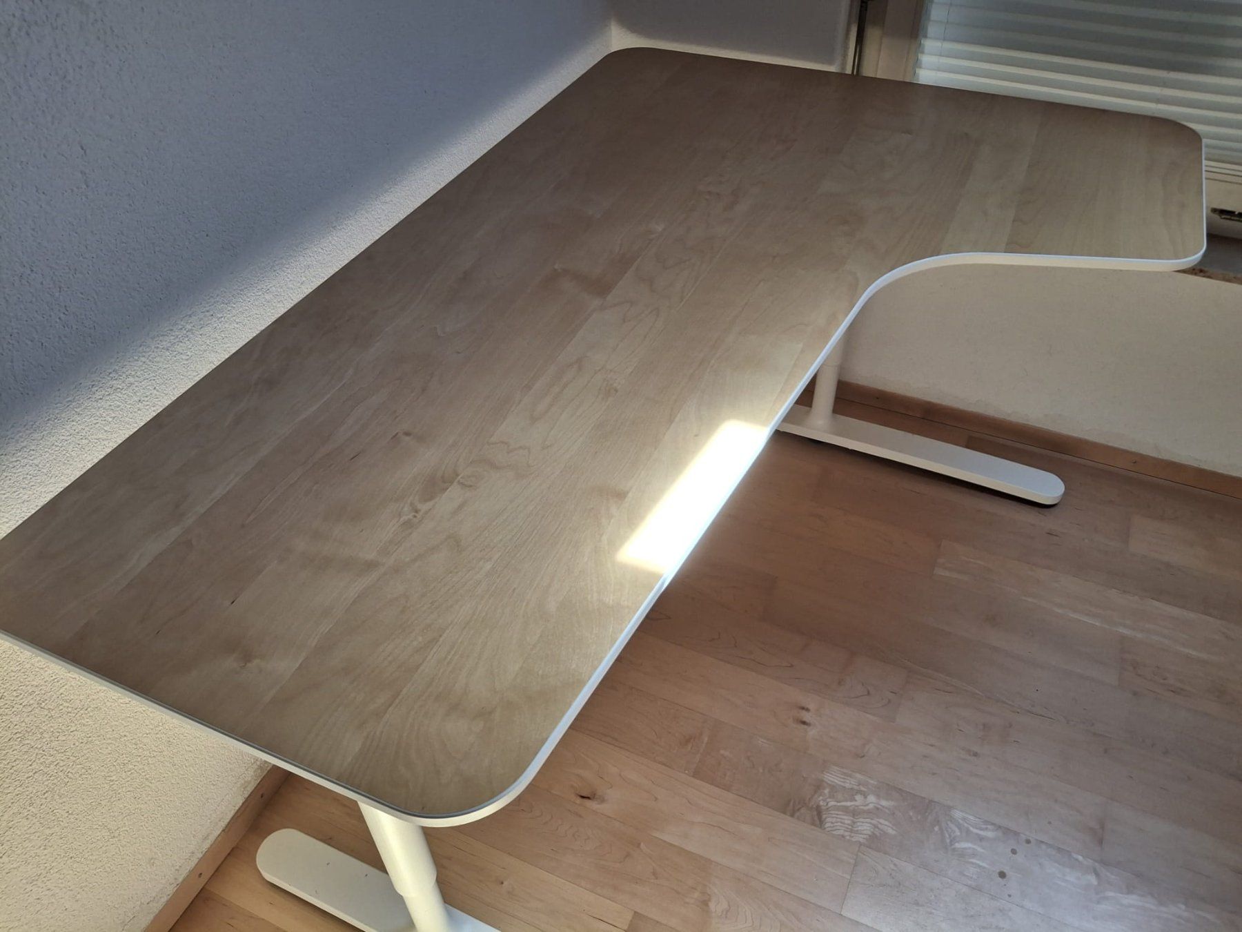 Bureaux: Eckschreibtisch – D'occasion à Lengnau AG par Zu_Berneys 1