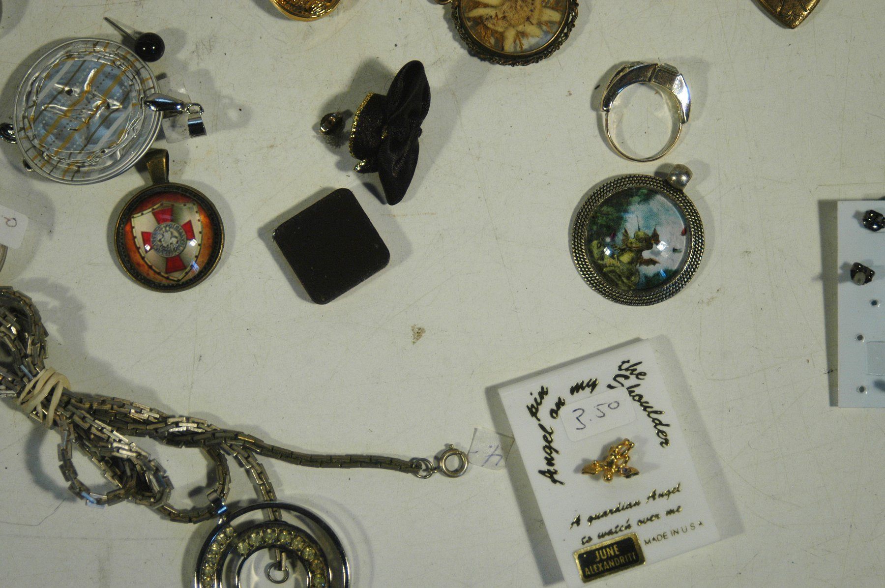Sonstiger Schmuck: Modeschmuck Diverses – Gebraucht aus Herisau von Wisen 8