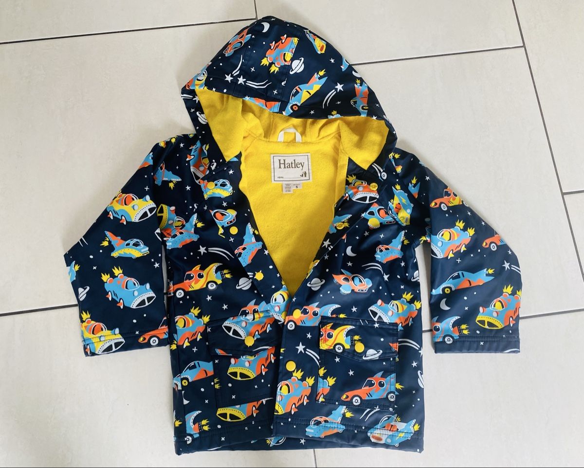 Hatley Giacche & Cappotti: Hatley Regenjacke Gr.116 Top !! – Nuovo (secondo la descrizione) da Niederwil AG venduto da Rola77
