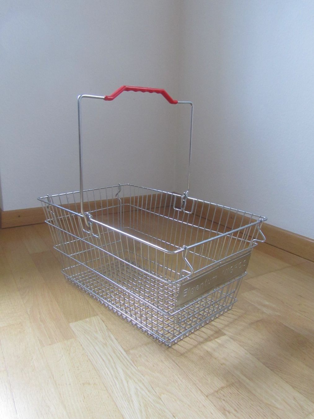 Sonstiges für Haushalt & Wohnen: Vintage Migros Korb, Einkaufskorb Metall – Gebraucht aus Seengen von mikelele
