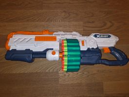 X-Shot Spielzeugpistole mit Trommelmagazin