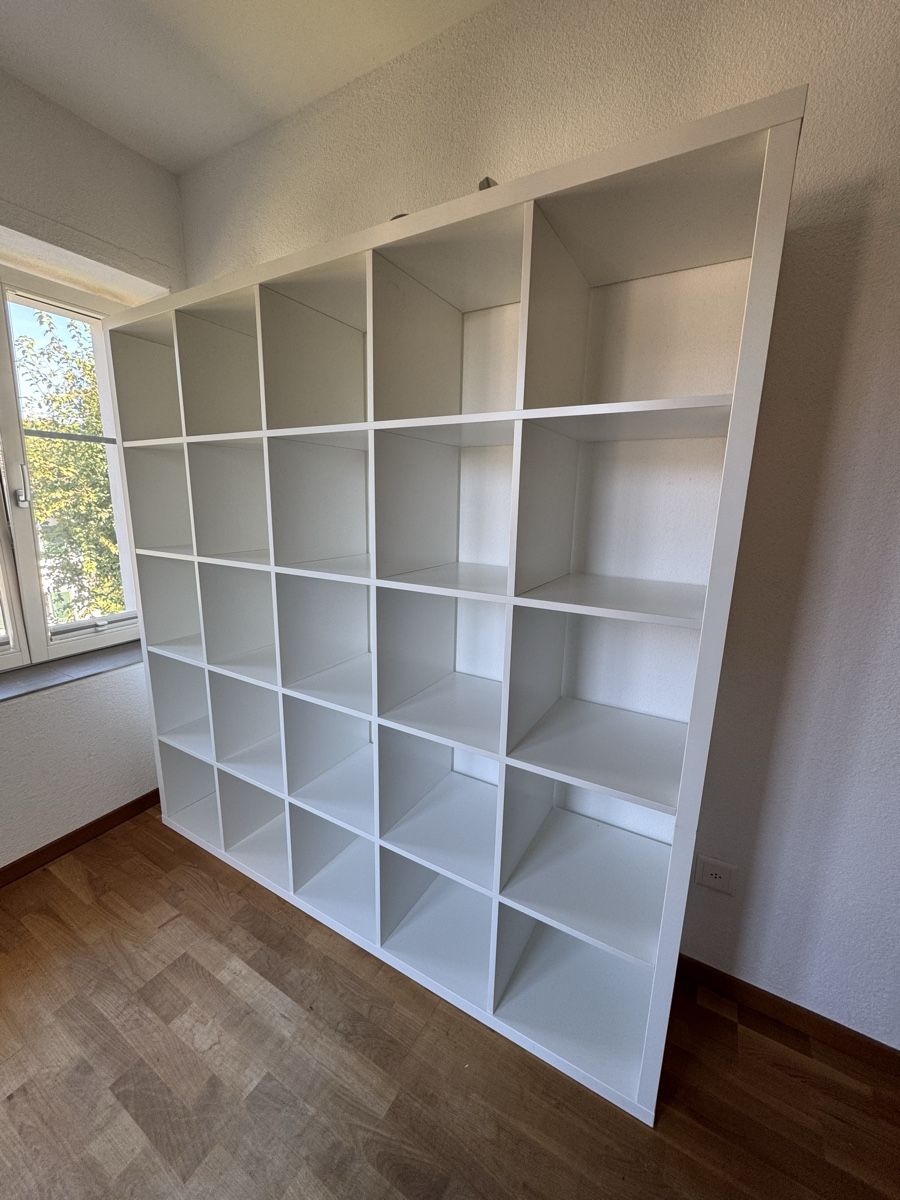 Ikea Regale: Weiss 5x5 Kallax Schrank – Gebraucht aus Wald ZH von StefaNes88 2