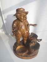 Geschnitzter Mann, Likörgläserhalter