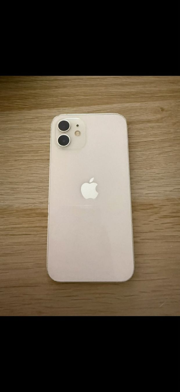 Apple Handys / Smartphones: iPhone 12 / 128GB – Gebraucht aus Solothurn von delialiliane 3