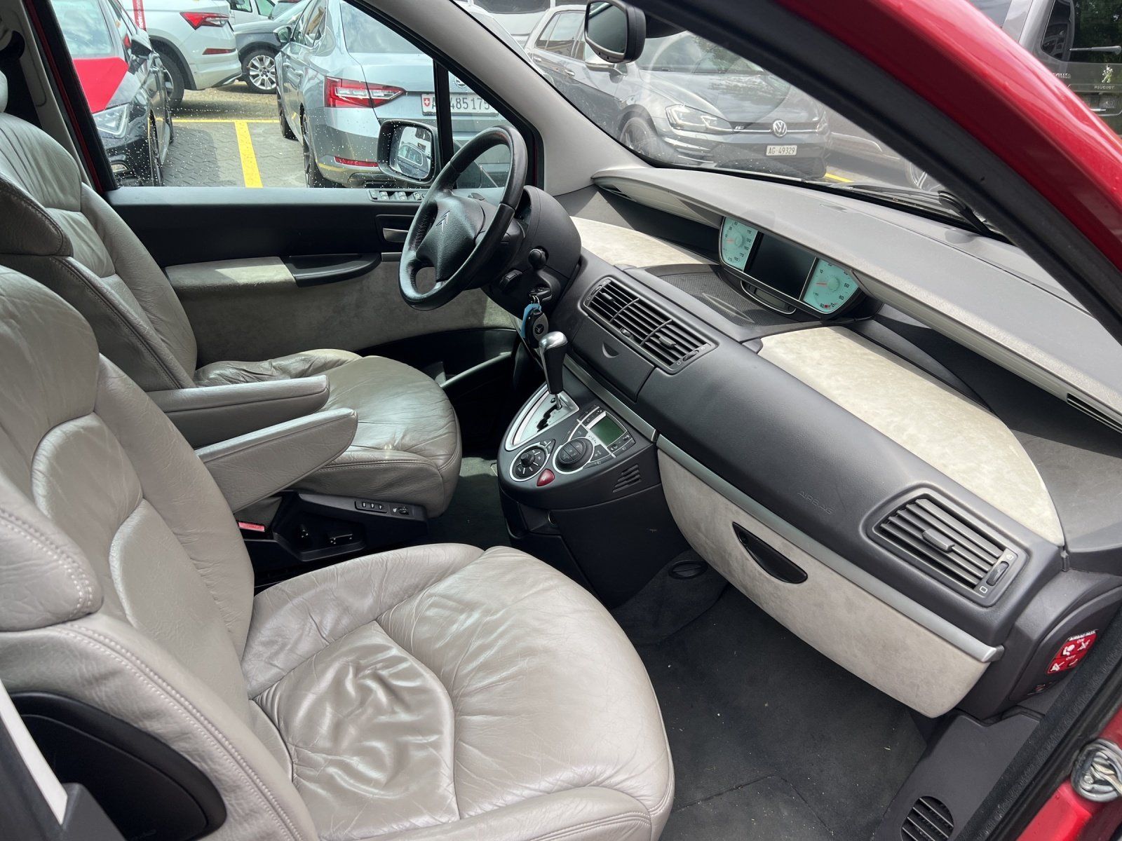 Citroën Automobili: Citroen C8 3.0 V6 / Automat / 7-Sitze – Usato da Kölliken venduto da Apollo74 6