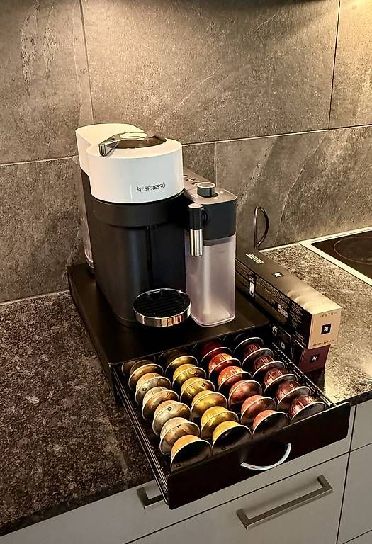 Machines à café & Machines à expresso: Kaffeemaschine | Nespresso – D'occasion à Eglisau par mar_w98l 1