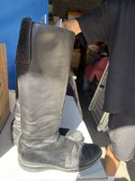 Stivali alti Prada in pelle nero