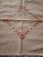 Tischläufer mit Hardanger Stickerei