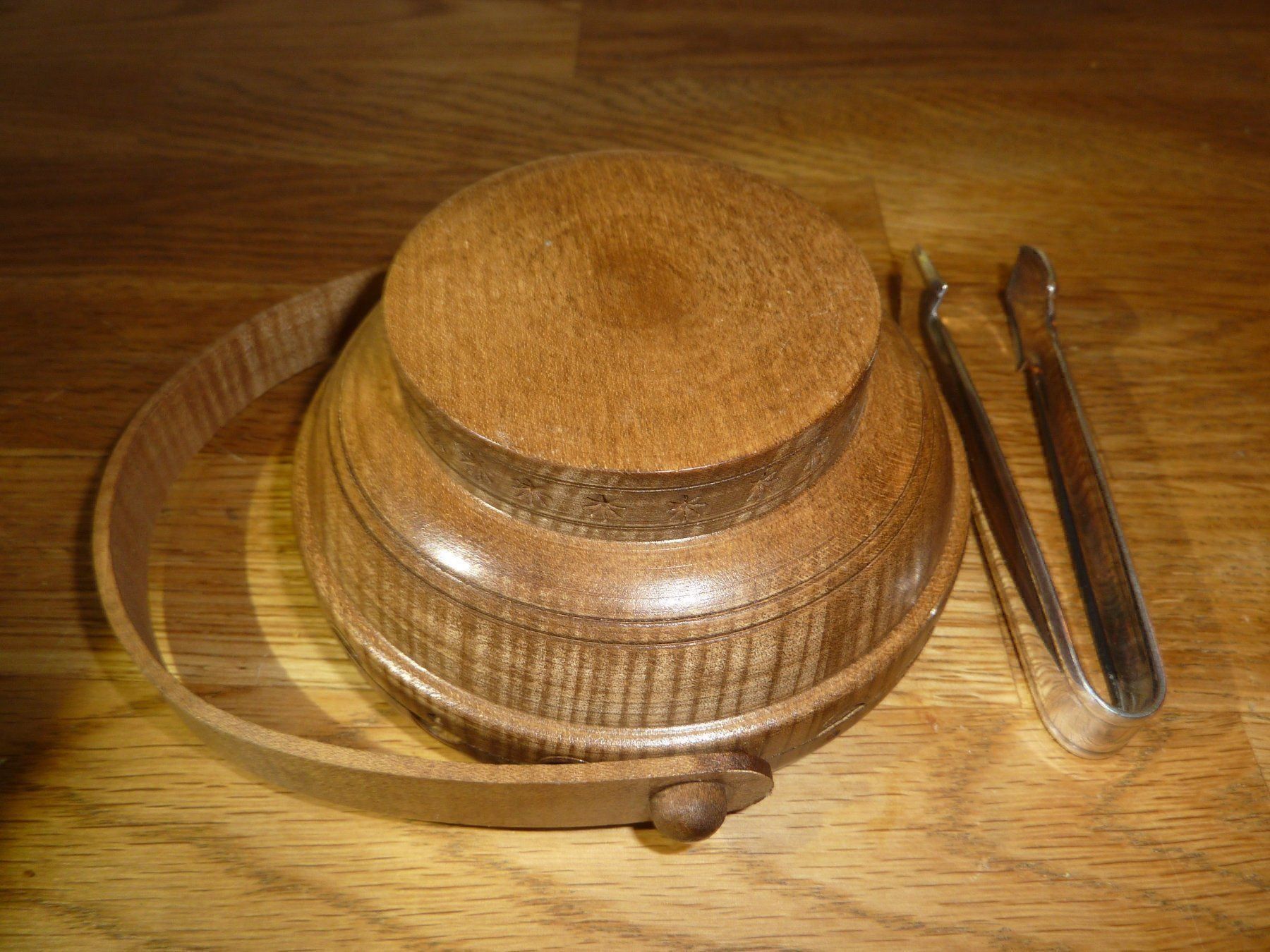 Zuccheriere: Zuckerschale Holz mit Zange – Usato da Hochfelden venduto da swissice 4