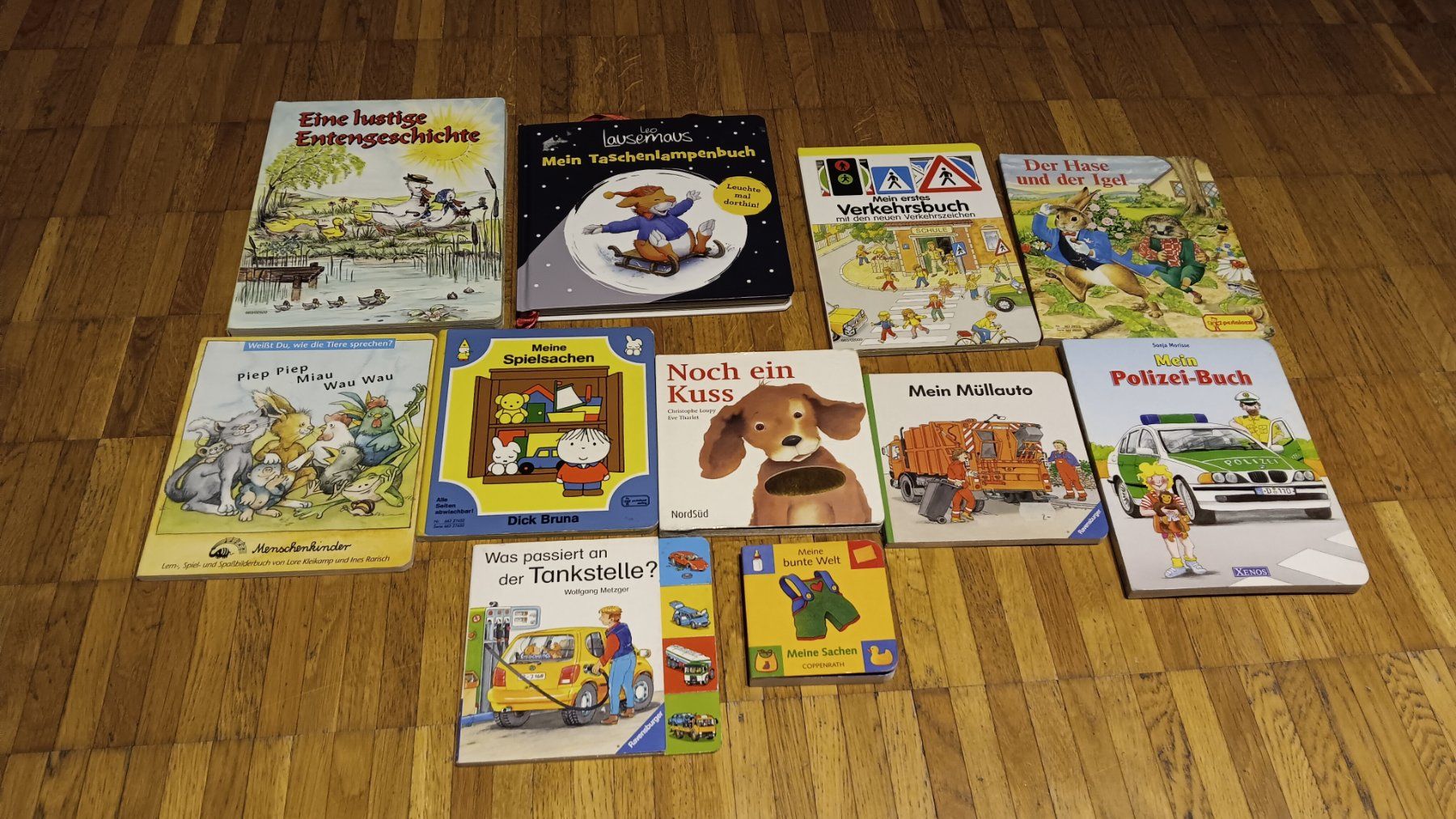 Libri: Kinderbücher mit dickem Karton, – Usato da Dietikon venduto da Rabia