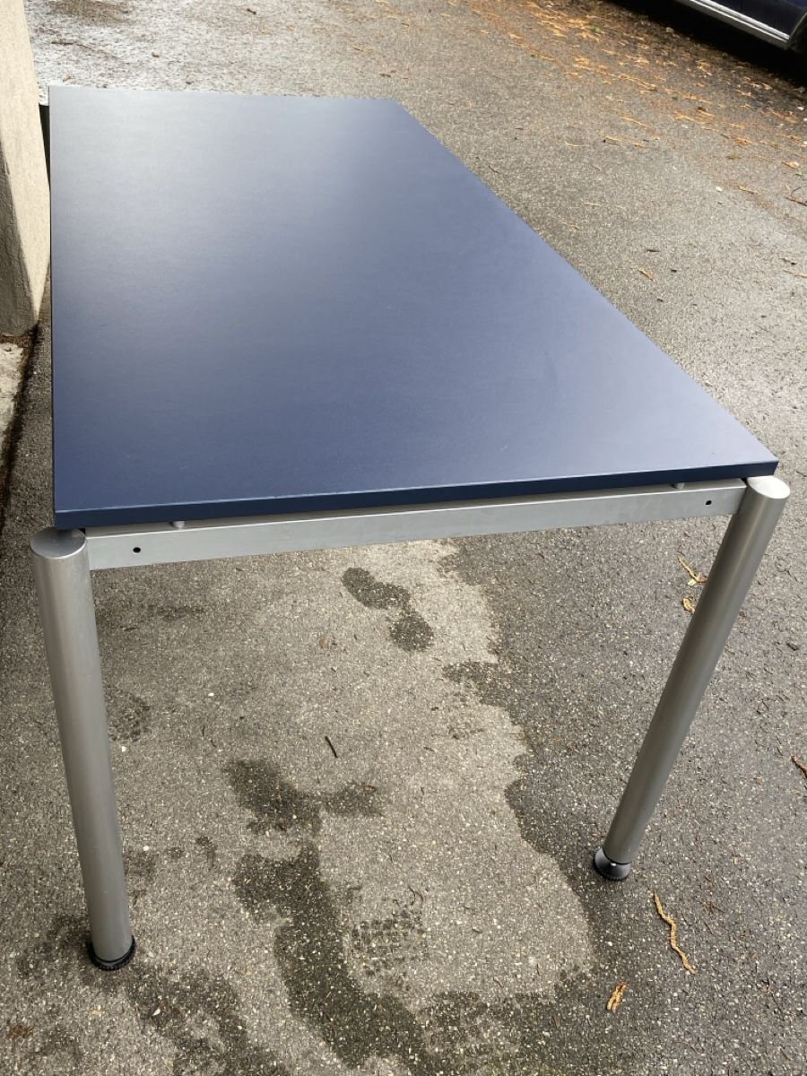 Tables: Tisch 160 x 80 – D'occasion à Sutz par Cash900 1