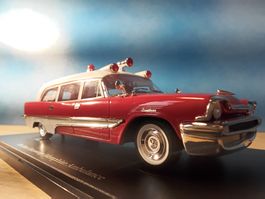 Modellauto De Soto Firesweep Memphian Ambulance 1957 1:43