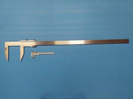 grosser Messschieber (Schiebelehre) 1m lang,  Nonius 1/20mm
