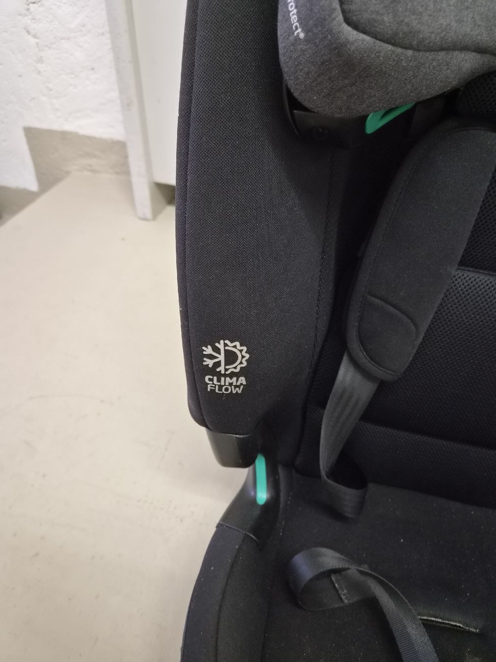 Maxi-Cosi Sièges auto: Maxi Cosi Titan pro – D'occasion à Zürich par martin.caluori 3