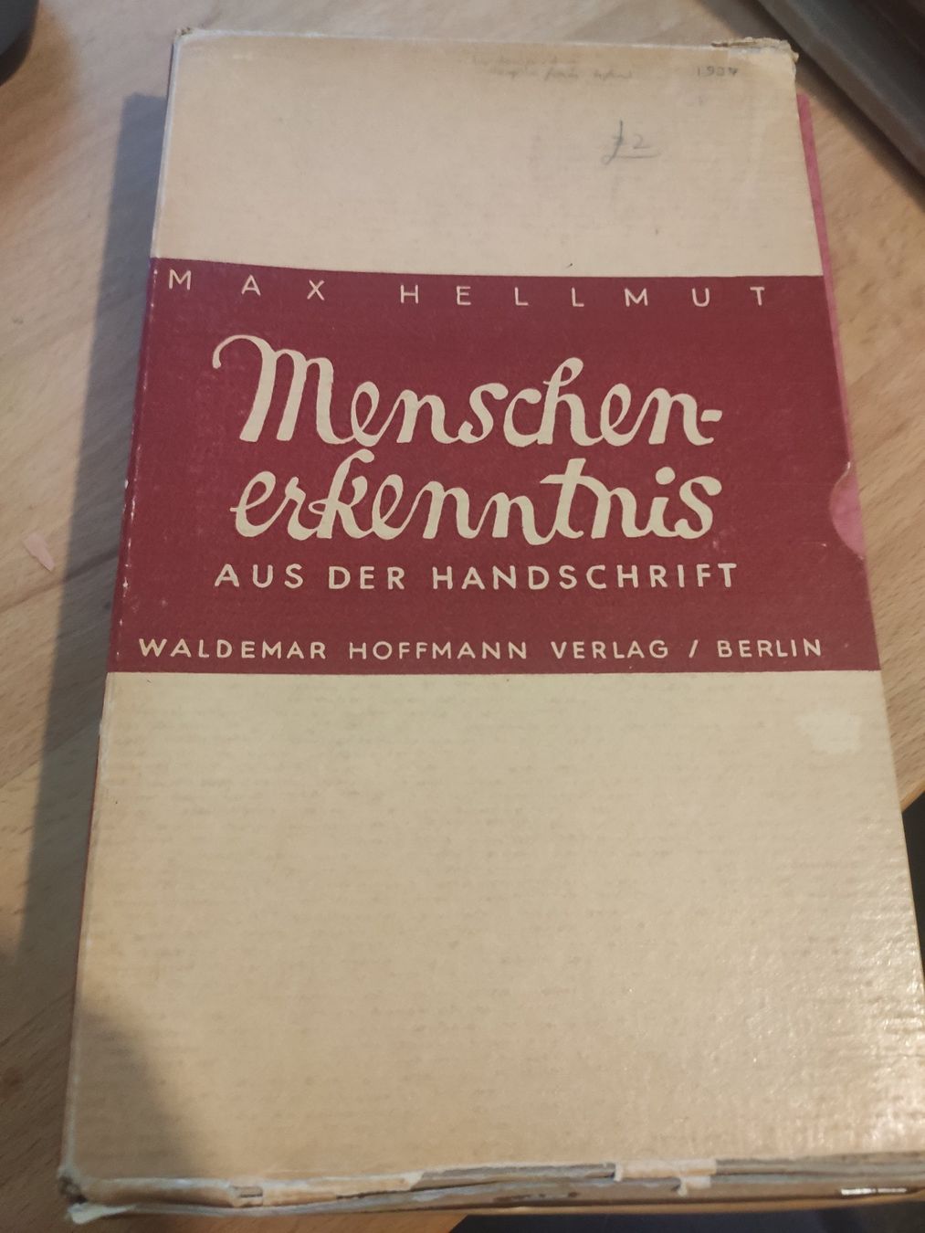 Libri: Menschenerkenntnis aus der Handschrift. Max Hellmut – Usato da Zürich venduto da typish
