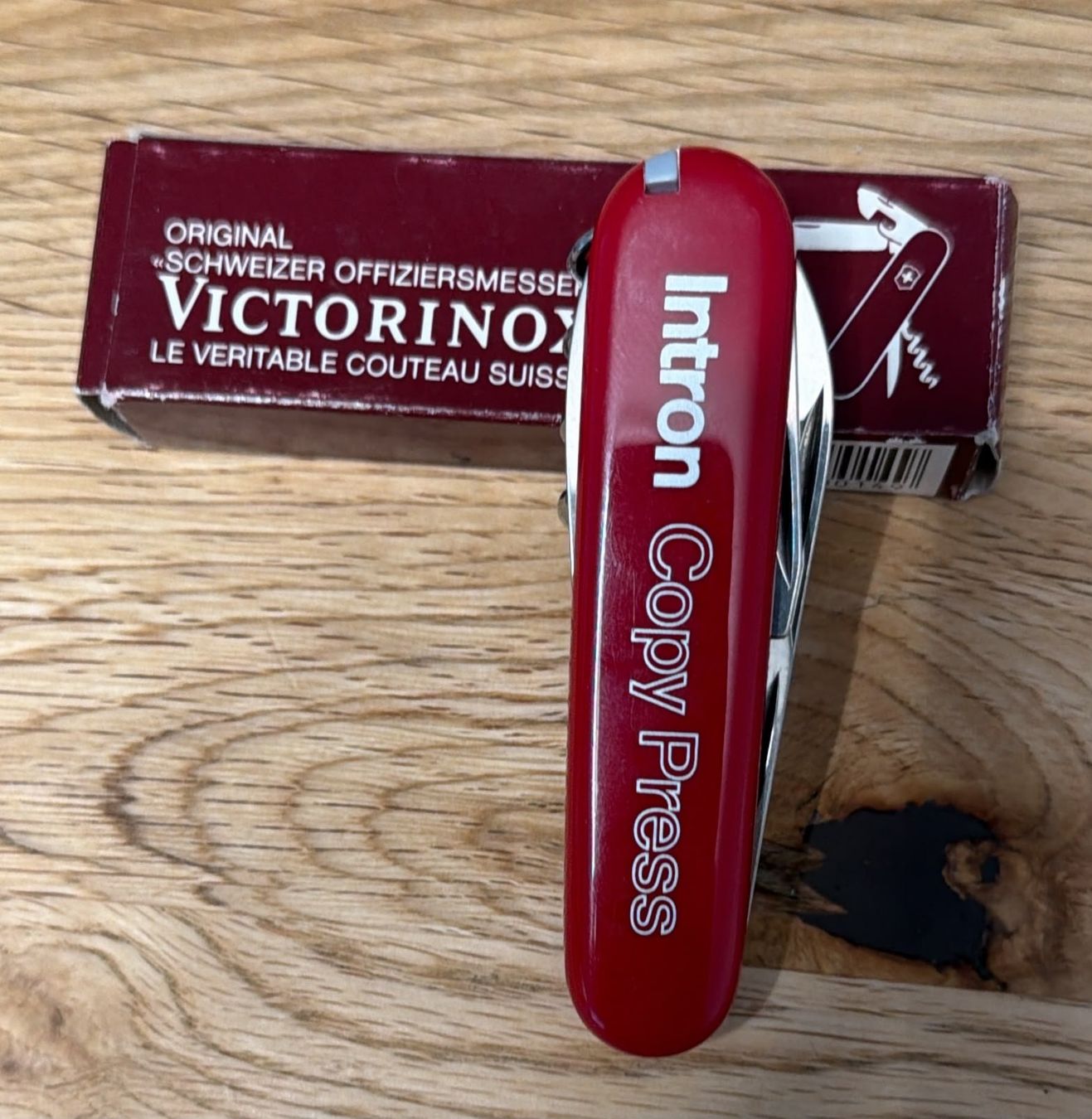 Victorinox Coltelli tascabile: VICTORONOX INTRON COPY PRESS SACKMESSER – Nuovo e nell'imballaggio originale da Zürich venduto da Frei-Occasionen 5