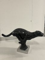 Schwarzer Panther Skulptur