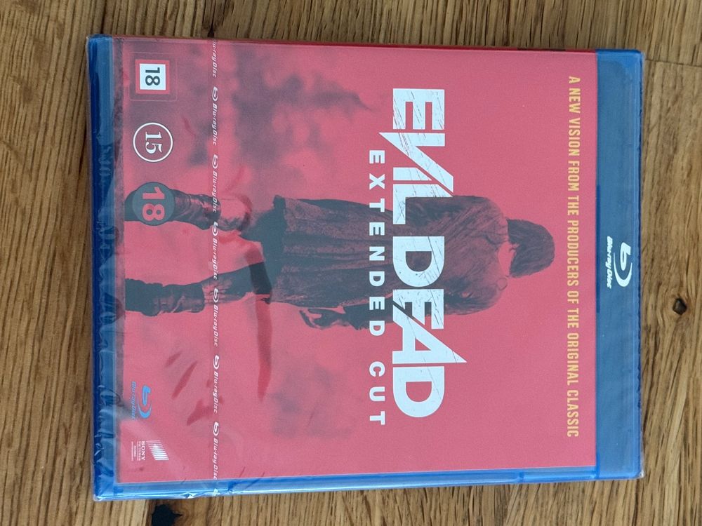 Evil Dead Extended Cut Bluray OVP Kaufen auf Ricardo