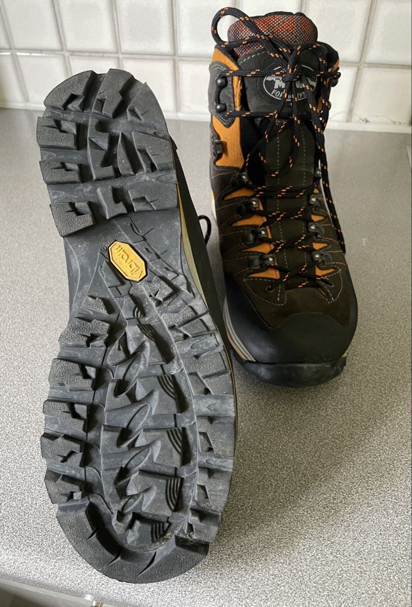 Meindl Scarpe da uomo: Bergschuh von der Marke Meindl. – Usato da Neftenbach venduto da spiegele 3