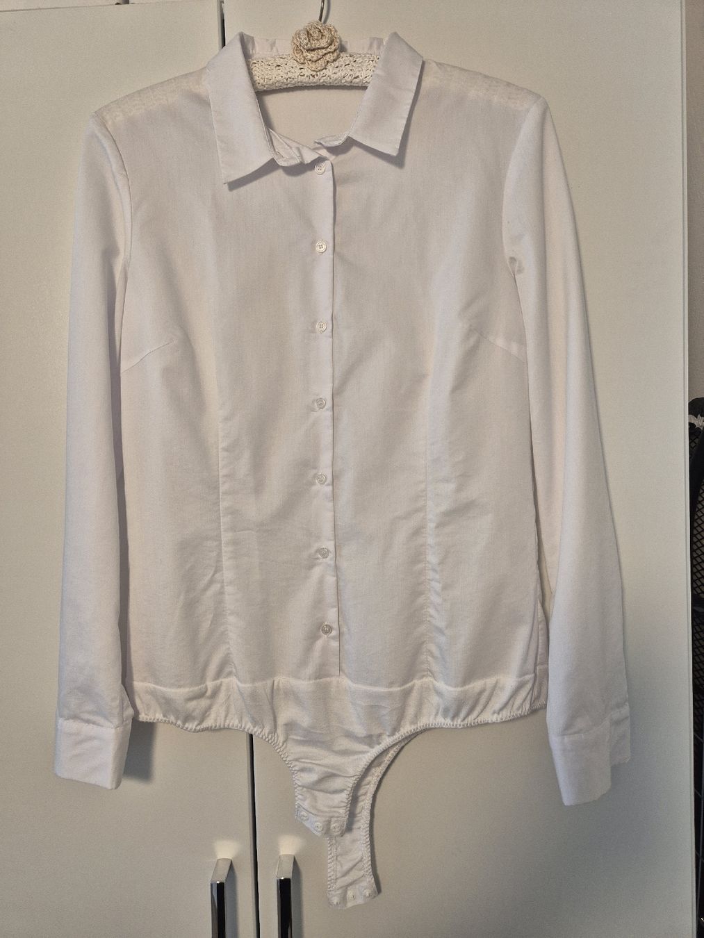 Lots de vêtements: Blusenbody Hallhuber Basic, Bluse H&M & Jäckli Gr. 40 – D'occasion à Oberbuchsiten par Wilandra 2