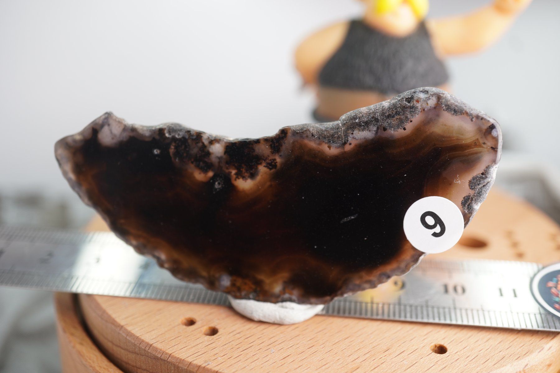 Mineralien & Heilsteine: Achat Schwarzer   Scheibe   Sarder   Ab 1.-(1) – Neu und originalverpackt aus Eschenbach SG von topstone 2
