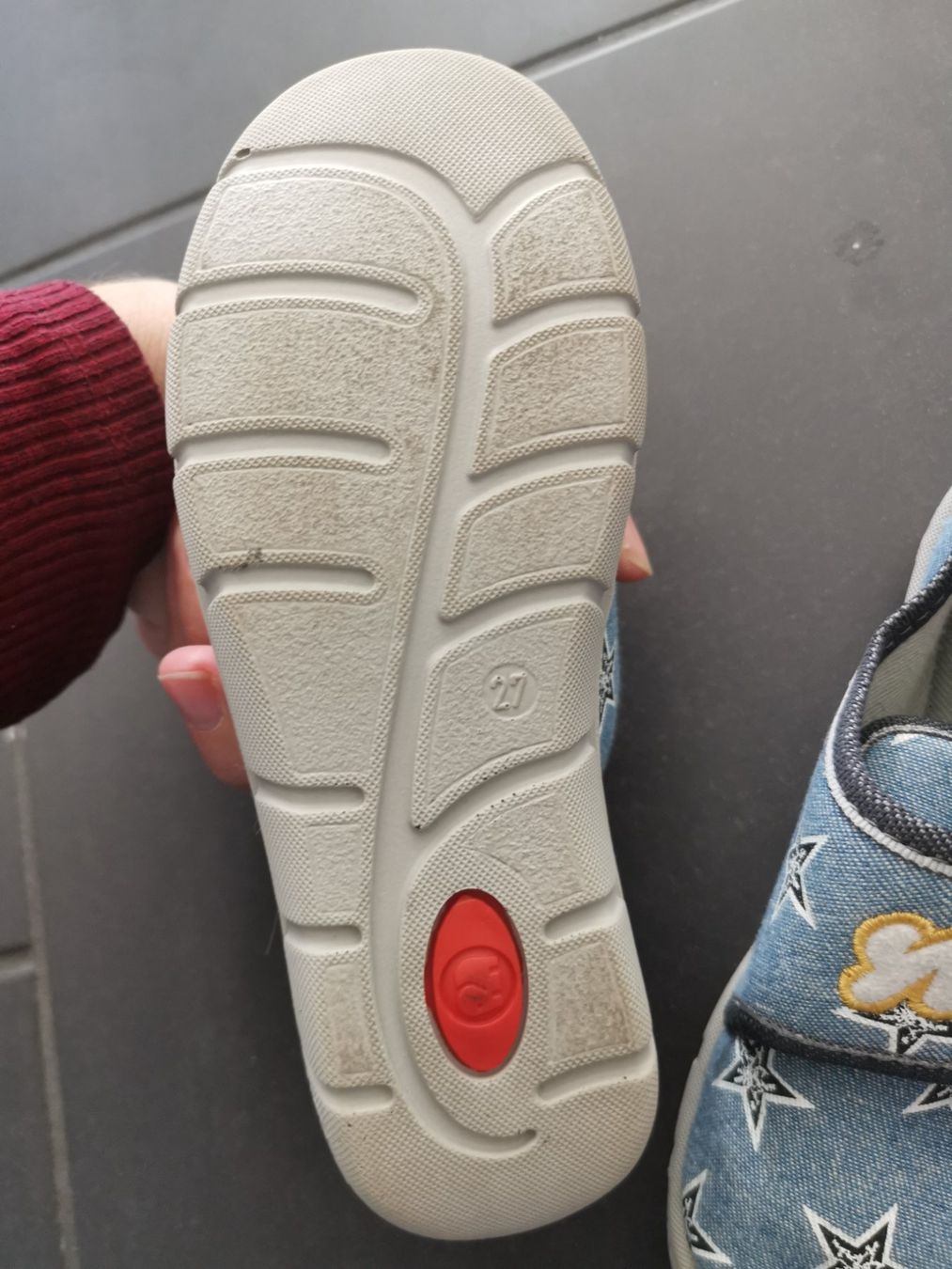 Elefanten Schuhe für Jungen: Hausschuhe von Elefanten gr. 27 – Gebraucht aus Unterentfelden von Panda-87 2