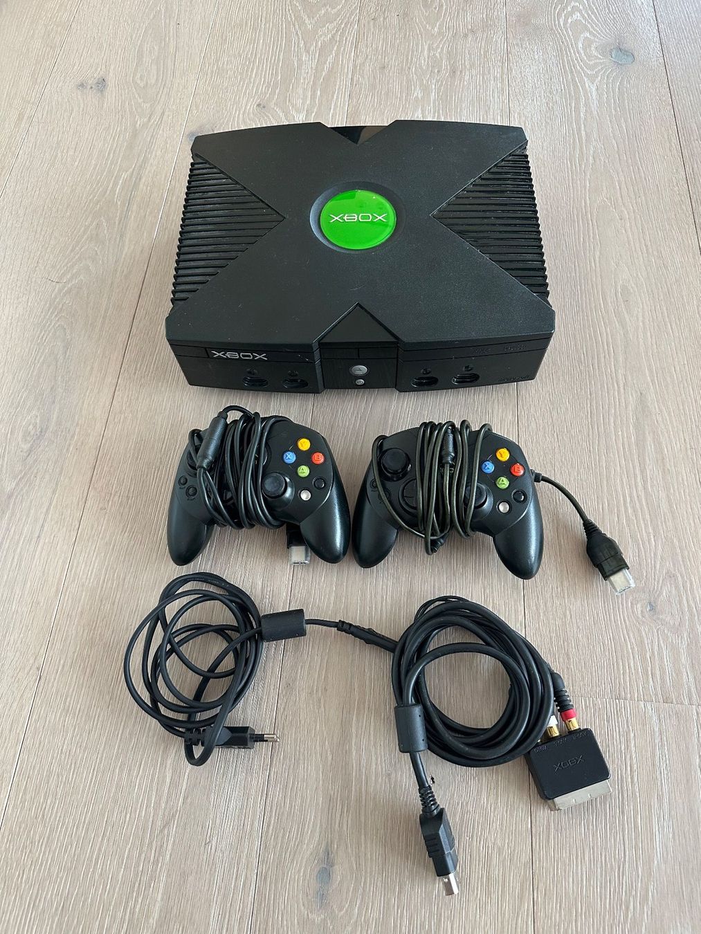 Microsoft Console: Xbox Konsole + 27 Spiele + Logitech Lenkrad + 2 Controller – Usato da Muri AG venduto da gae_kz9y
