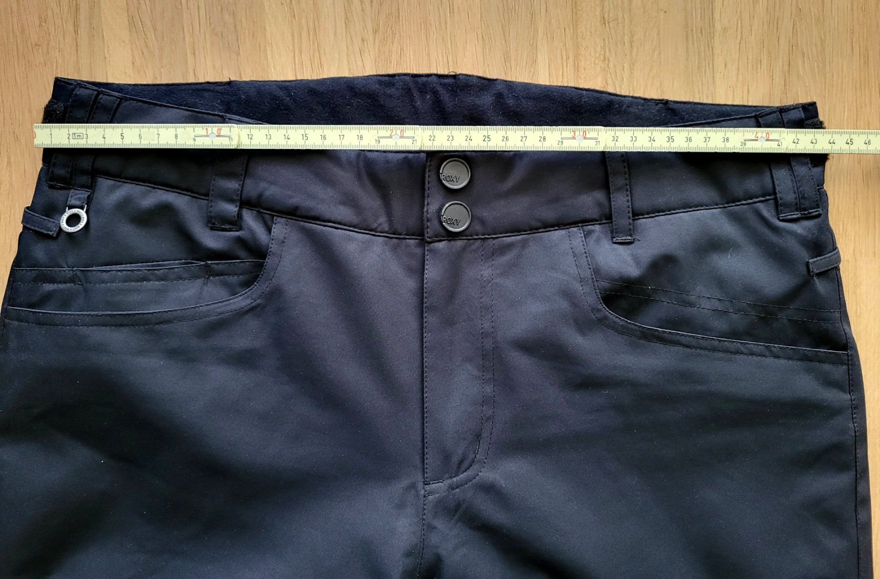 Roxy Pantaloni: Roxy Damen-Skihose schwarz – Nuovo (secondo la descrizione) da Ebnat-Kappel venduto da ChSch42 4
