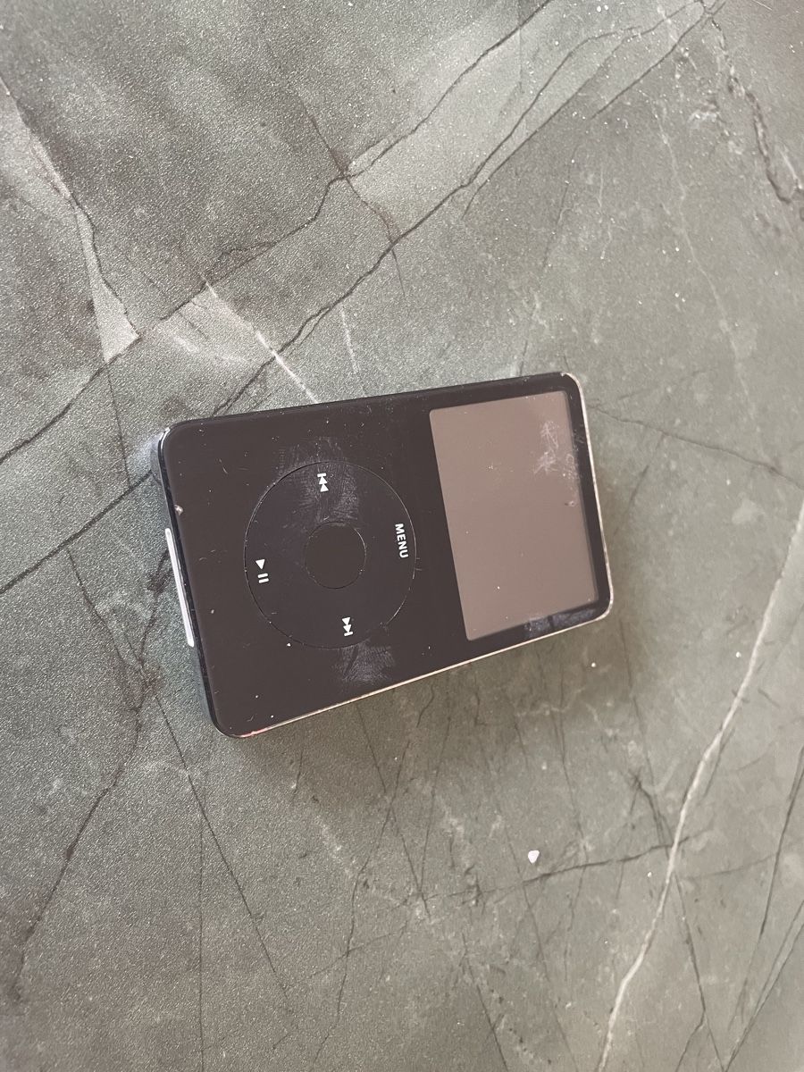 Apple Lettore multimediale portatile: iPod Classic 80 GB – Usato da Basel venduto da sch12397