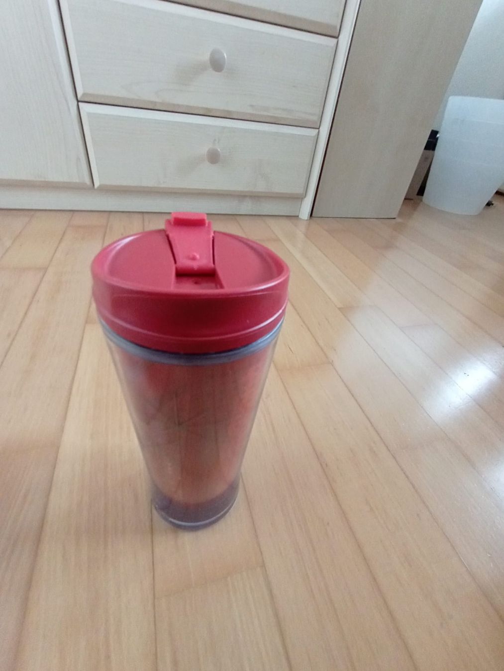 Contenitori & Simili: Kaffeebecher Starbucks rot – Usato da Wädenswil venduto da Mirm1.0 1