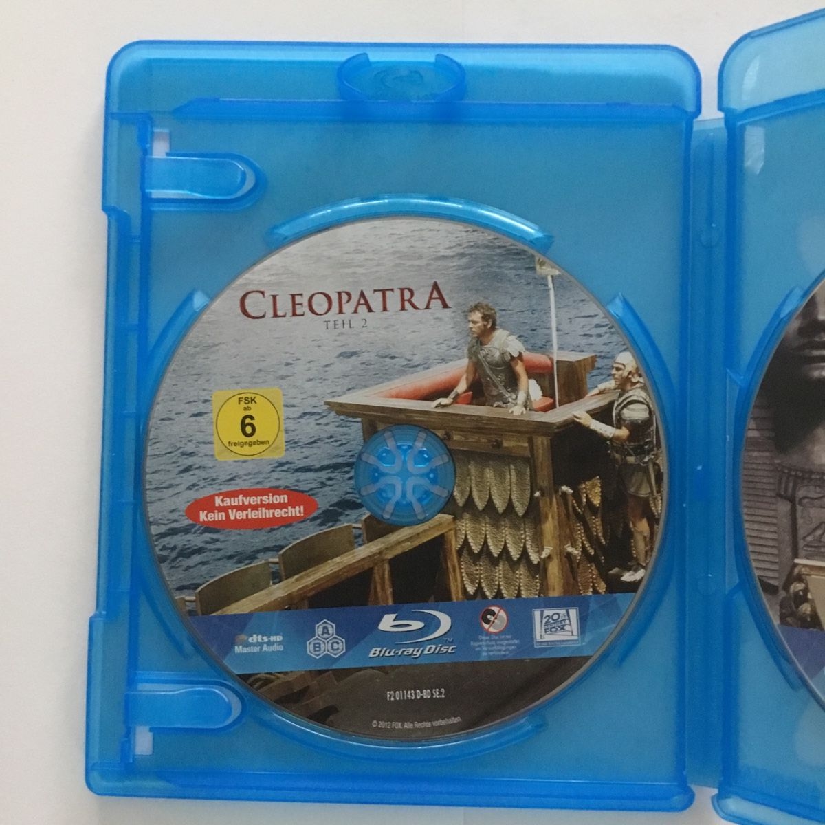 Tutti i DVDs: Cleopatra- Blu Ray - 2 Disc – Nuovo (secondo la descrizione) da Blauen venduto da berlingo65 3