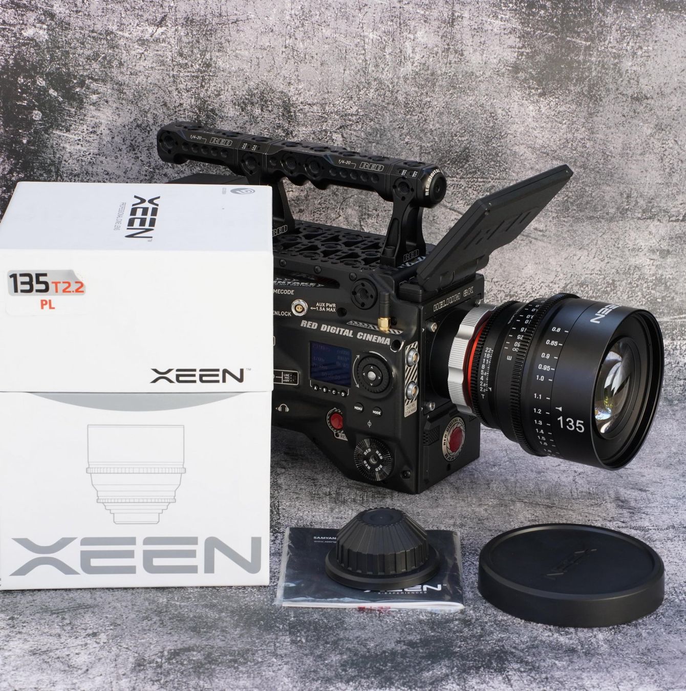 Red Caméscopes: RED Ranger Helium 8K – D'occasion à Chatelaine par sgaron 1