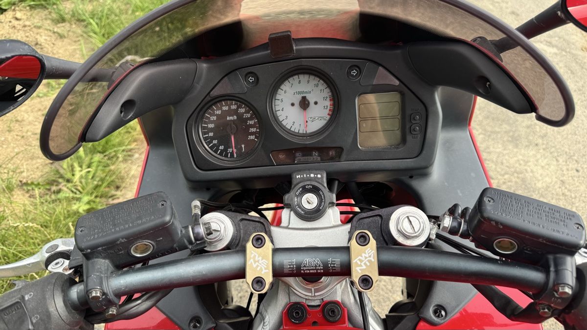 Honda Strasse: Honda VFR 800 Fi – Gebraucht aus Cheyres von JBLcharly 6