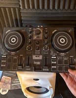 Herkules DJControl Inpulse 200