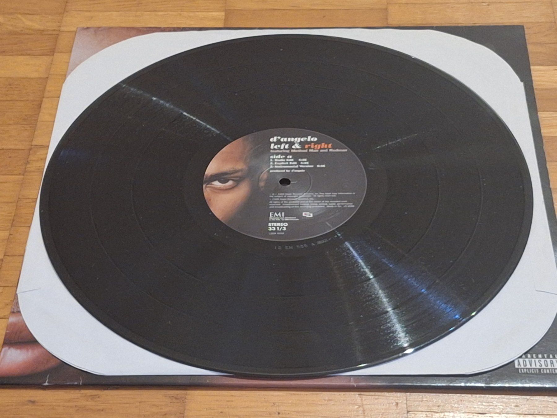 Dischi in vinile: D'Angelo, Left & Right - 12" Maxi USA 1999 – Nuovo (secondo la descrizione) da Oberentfelden venduto da Musicud 2