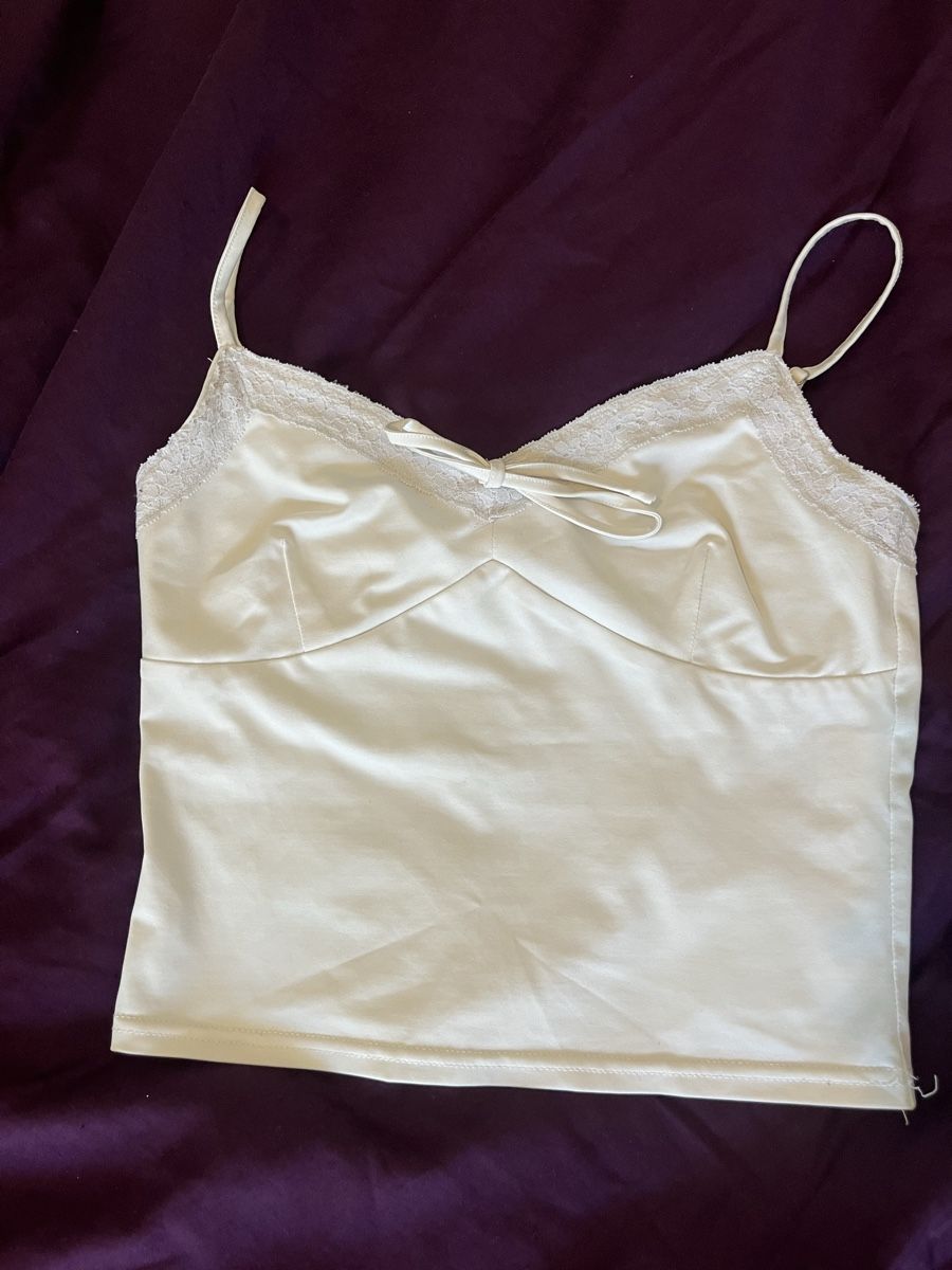 Tops: Top Tiger Mist blanc taille S dentelle polyester – Gebraucht aus Zürich von Noemie1994