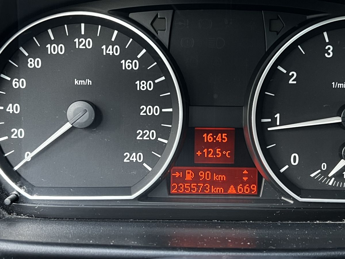 BMW Automobili: BMW 116i – Usato da Au SG venduto da greeneys01 8