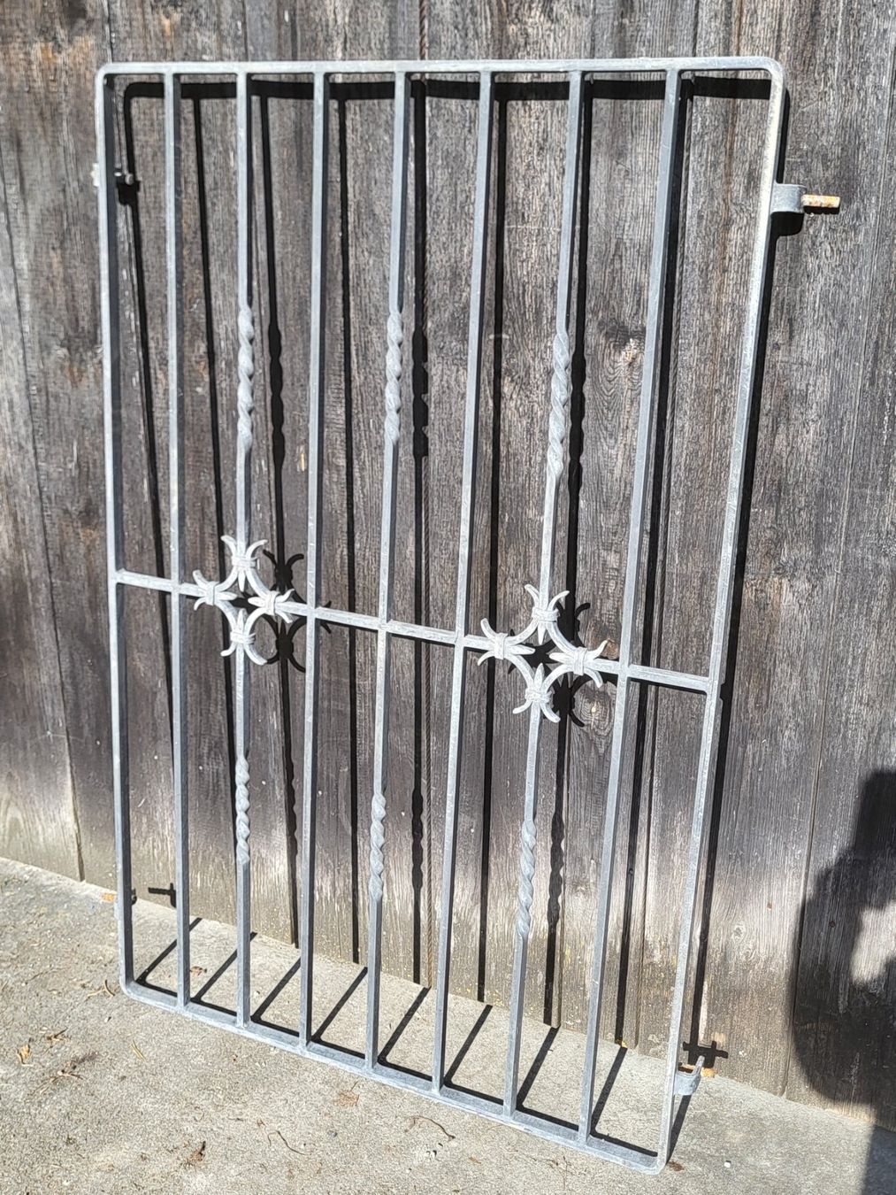 Griglie e Inferriate: Fenster Gitter – Usato da Aeugstertal venduto da rico98 1